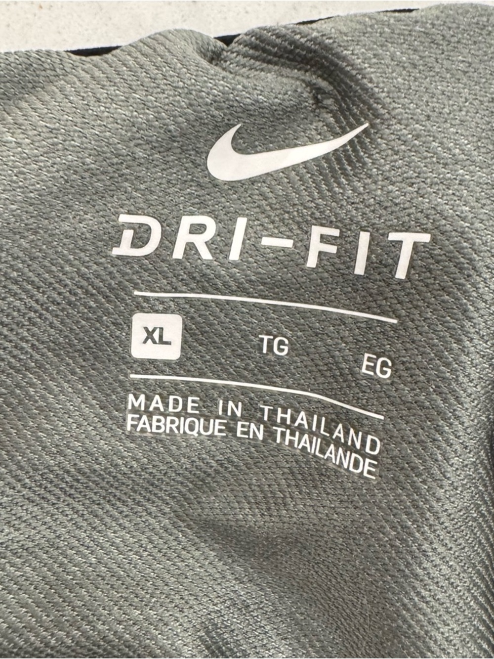 Nike Dri-Fit Women’s XL Training Shorts Elastic Logo Waistband Athletic Workout - Picture 6 of 12